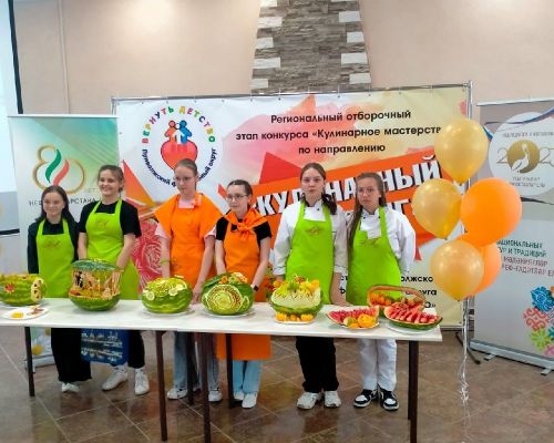 В Лаишевском детском доме растут мастера карвинга