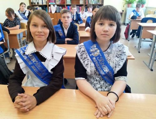 Последний звонок прозвенел для выпускников начальной школы