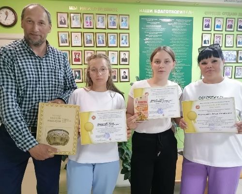 В Лаишевском детском доме растут мастера карвинга
