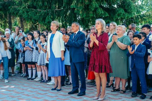 Прозвенел Последний звонок в Лаишевской школе №2