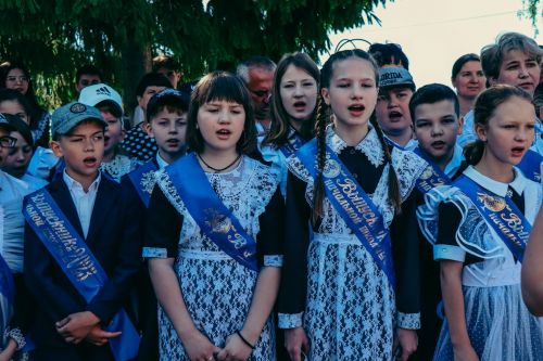 Прозвенел Последний звонок в Лаишевской школе №2