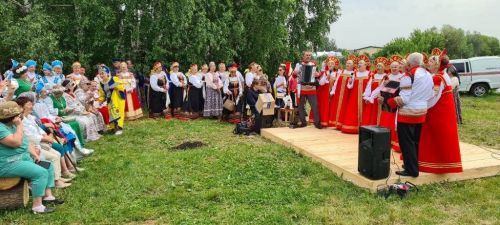 Каравон объединяет людей