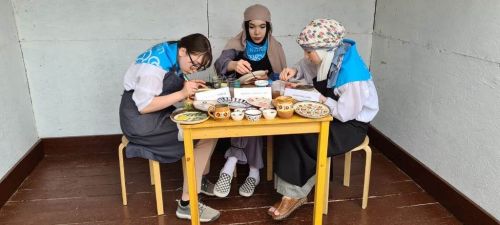 Каравон объединяет людей