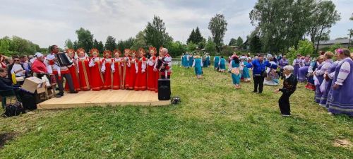 Каравон объединяет людей
