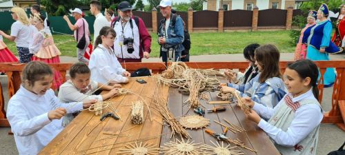 Каравон-2023. В Никольском становится все оживленнее