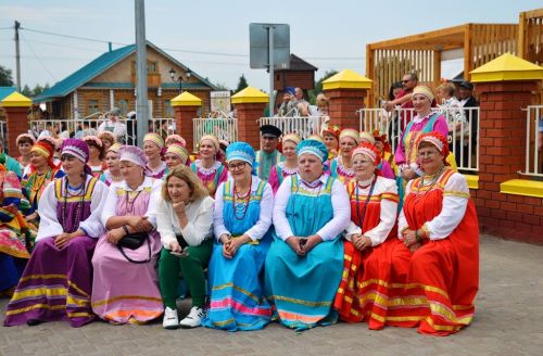 Главное действие Каравона в селе Никольское наблюдали сотни зрителей
