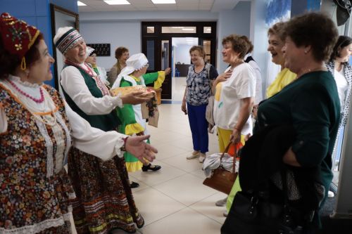 Клуб веселых и находчивых для людей с ограниченными возможностями по здоровью посвятили празднику «День России»