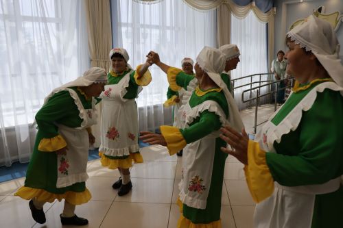 Клуб веселых и находчивых для людей с ограниченными возможностями по здоровью посвятили празднику «День России»