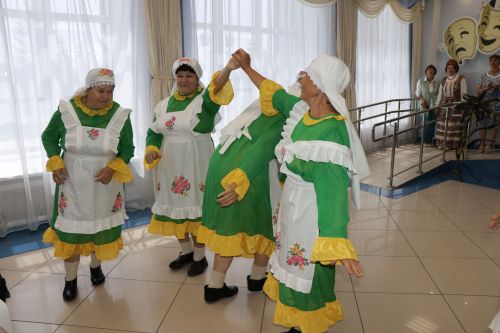 Клуб веселых и находчивых для людей с ограниченными возможностями по здоровью посвятили празднику «День России»