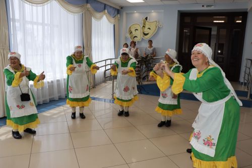 Клуб веселых и находчивых для людей с ограниченными возможностями по здоровью посвятили празднику «День России»