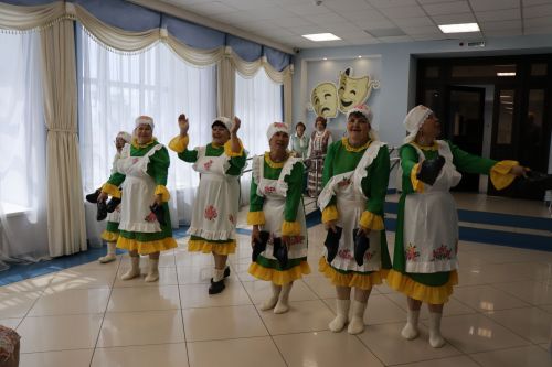 Клуб веселых и находчивых для людей с ограниченными возможностями по здоровью посвятили празднику «День России»