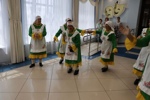 Клуб веселых и находчивых для людей с ограниченными возможностями по здоровью посвятили празднику «День России»