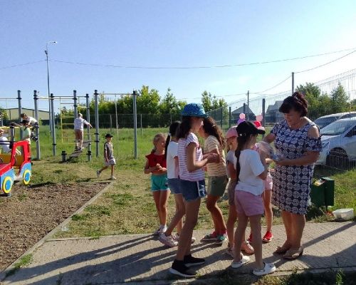 В Лаишеве ТОС и волонтеры провели для детей Сабантуй «Ура! Каникулы!»
