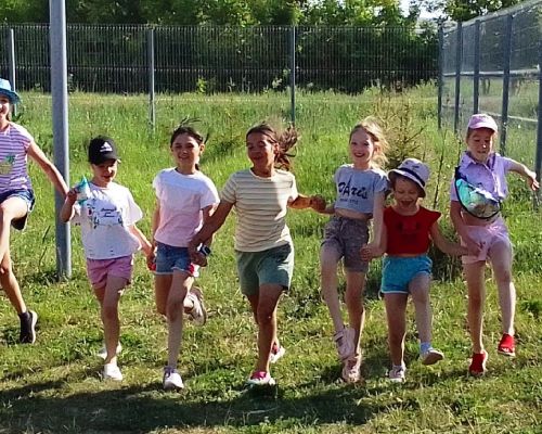 В Лаишеве ТОС и волонтеры провели для детей Сабантуй «Ура! Каникулы!»