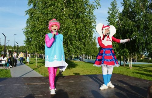 В Лаишево праздничная концертная программа привлекла в День защиты детей взрослых и юных зрителей