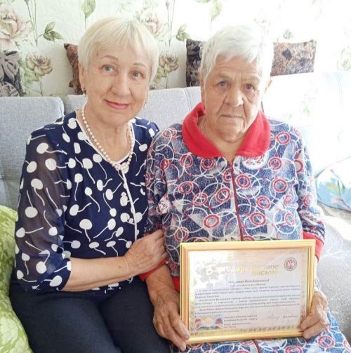 Жительницу Сокуровского сельского поселения поздравили с 85-летием