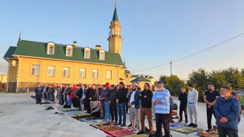 В мечети «Юлчы» Лаишевского района празднуют Курбан-байрам