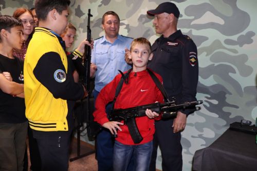 Прокурор Лаишевского района поздравил воспитанников детского дома с Днем защиты детей