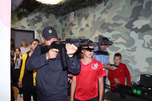 Прокурор Лаишевского района поздравил воспитанников детского дома с Днем защиты детей