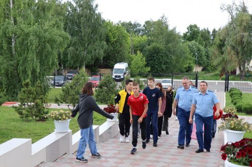 Прокурор Лаишевского района поздравил воспитанников детского дома с Днем защиты детей