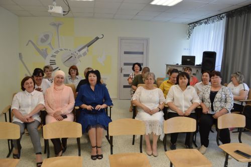 Сотрудников Лаишевского реабилитационного центра для детей и подростков с ограниченными возможностями здоровья поздравили с Днем социального работника