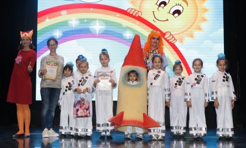 Фестиваль «Радуга планеты Детства» собрал друзей в РДК Лаишева