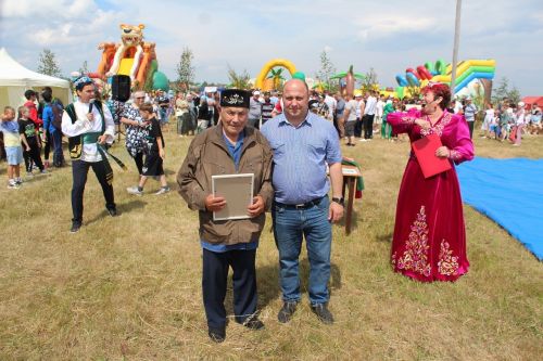 Жители села Сингели Лаишевского района весело отмечают День села