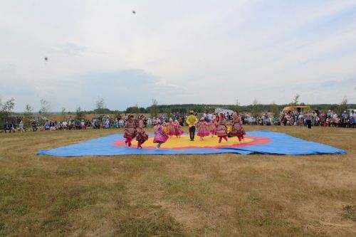 Жители села Сингели Лаишевского района весело отмечают День села