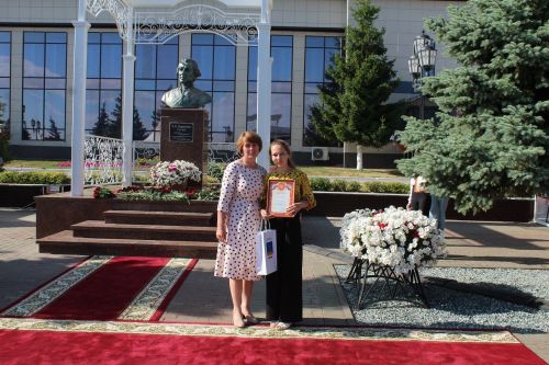 Лейла Фазлеева приехала в Лаишево для участия в Державинском фестивале поэзии