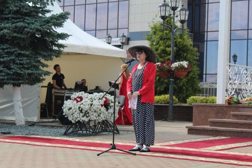 Лейла Фазлеева приехала в Лаишево для участия в Державинском фестивале поэзии