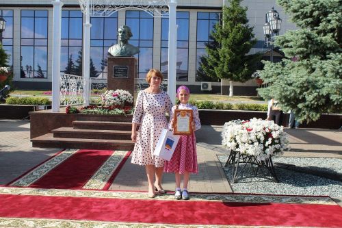 Лейла Фазлеева приехала в Лаишево для участия в Державинском фестивале поэзии