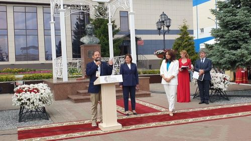 Лейла Фазлеева приехала в Лаишево для участия в Державинском фестивале поэзии