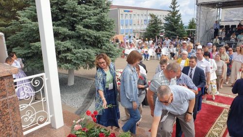 Лейла Фазлеева приехала в Лаишево для участия в Державинском фестивале поэзии