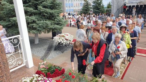 Лейла Фазлеева приехала в Лаишево для участия в Державинском фестивале поэзии