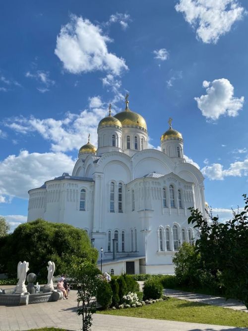 Ольга Дементьева делится фотографиями из паломнической поездки по святым местам. Онлайн-галерея «Яркий мир»