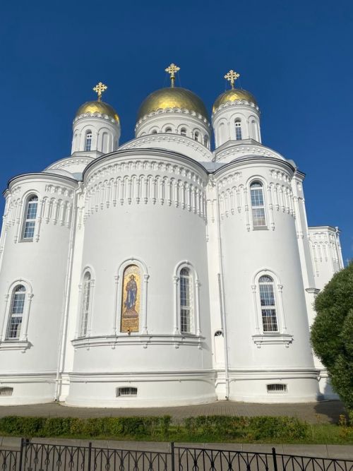 Ольга Дементьева делится фотографиями из паломнической поездки по святым местам. Онлайн-галерея «Яркий мир»