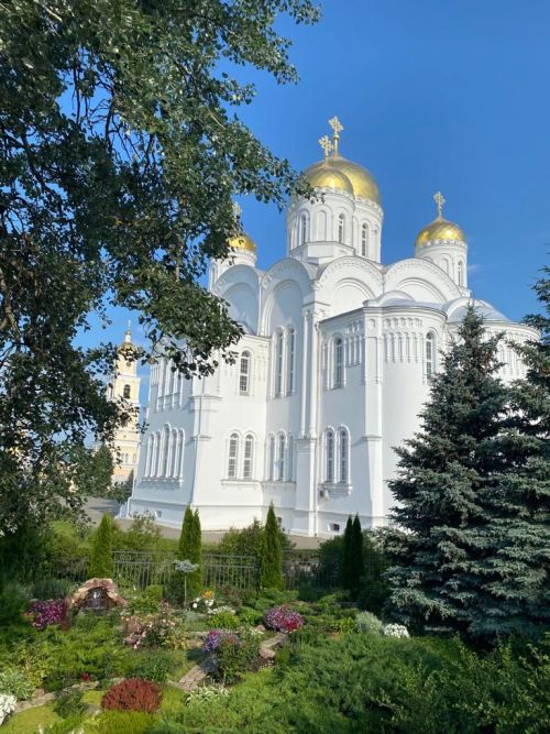 Ольга Дементьева делится фотографиями из паломнической поездки по святым местам. Онлайн-галерея «Яркий мир»