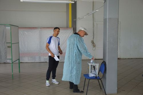 В Лаишевском районе граждане Узбекистана участвуют в досрочных выборах президента своей страны