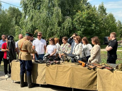 Депутаты из Казани посетили лагерь в Лаишевском районе