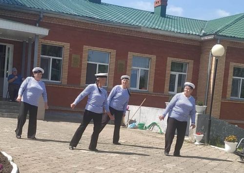 Лаишевские волонтеры посетили Алексеевский дом-интернат