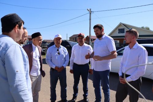 В Лаишевском районе Татарстана погорельцам построили дом