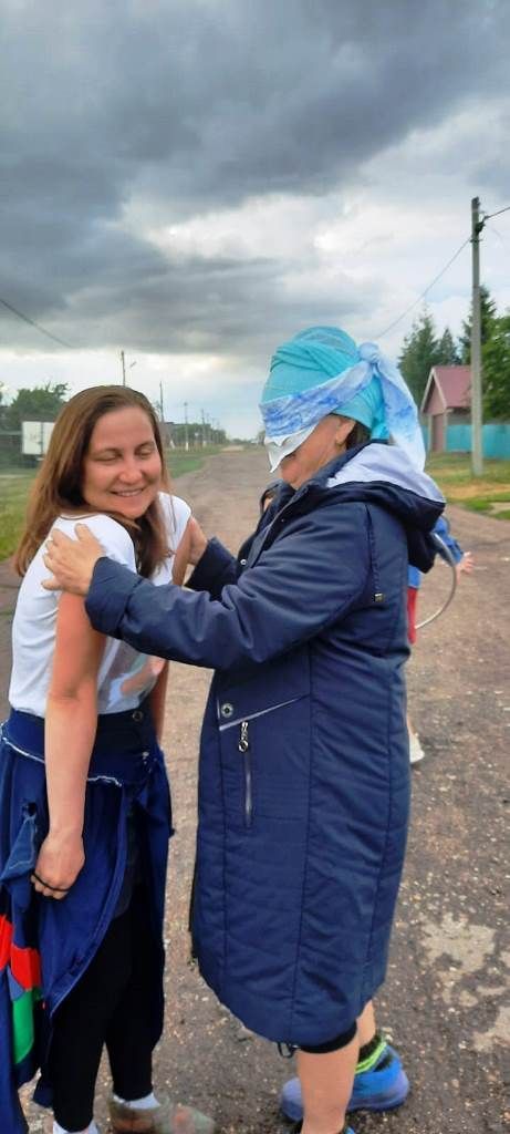 В Атабаево на празднике улицы пили чай из самовара и варили хашламу в казанах
