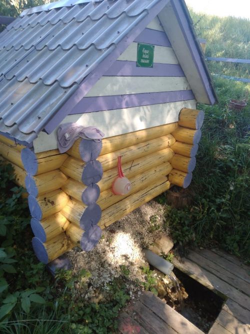Жители Лаишевского района благоустроили территорию родника