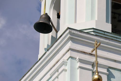 В Лаишевском районе в память об участнике СВО в селе Никольское на колокольню установили колокол