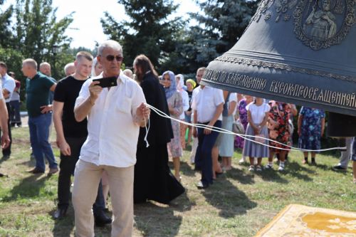 В Лаишевском районе в память об участнике СВО в селе Никольское на колокольню установили колокол