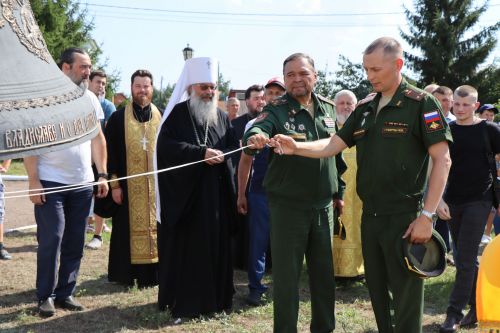 В Лаишевском районе в память об участнике СВО в селе Никольское на колокольню установили колокол