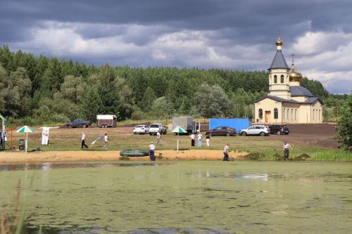 Сегодня село Среднее Девятово Лаишевского района принимает гостей из Татарстана и России