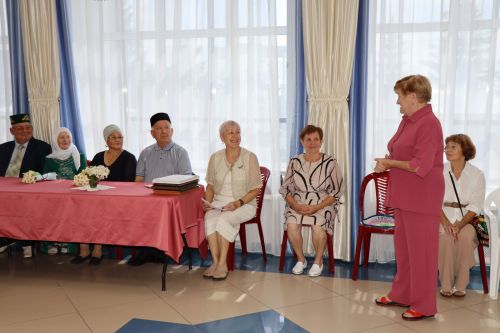 Семейные пары объединила любовь к творчеству