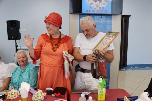 Семейные пары объединила любовь к творчеству