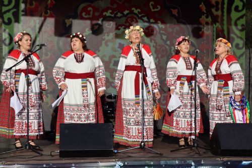 Сегодня село Среднее Девятово Лаишевского района принимает гостей из Татарстана и России